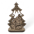 Dřevěný betlém – Svatá rodina pod vánočním stromkem