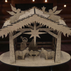 Dřevěný betlém se stříškou