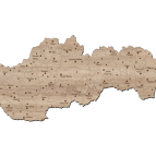 Dřevěná mapa Slovenska s okresy a městy