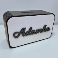 Dřevěná 3D pokladnička se jménem nebo nápisem