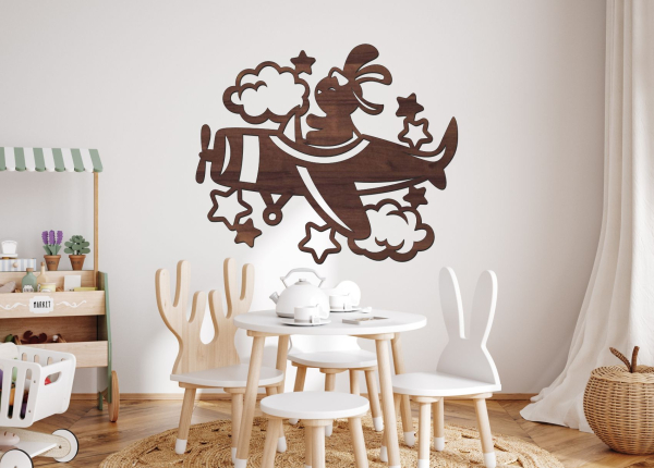 Dřevěný obrázek do dětského pokoje – Králíček v letadle