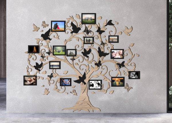 Dřevěný fotorámeček na zeď – Rodinný strom s ptáčky a motýly